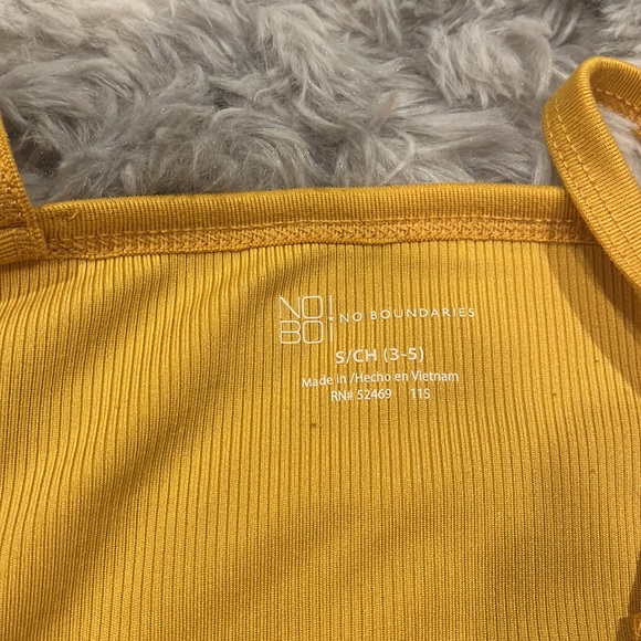 2 Ribbed Tanks - Picture 3 of 5